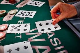 sr72 Live Casino Tables sr72 par Aap ke Hath mein